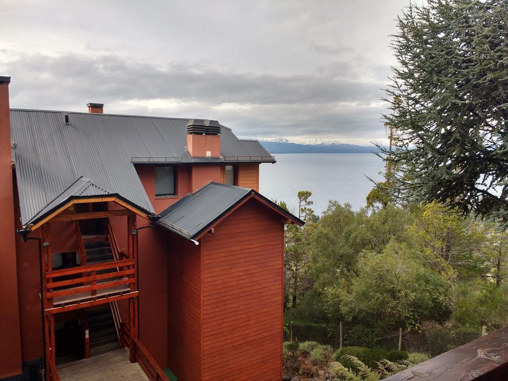 Catalonia Sur Aparts-Spa San Carlos de Bariloche Exterior photo