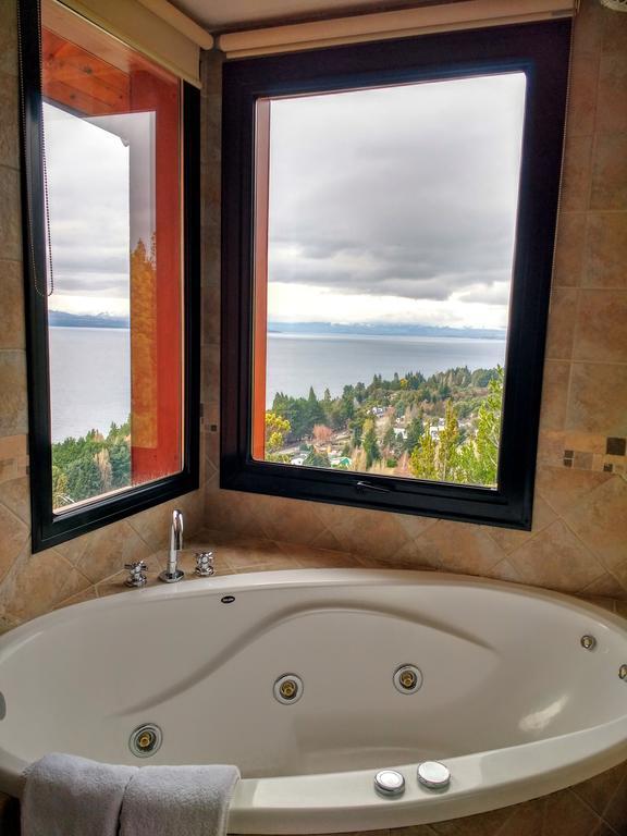 Catalonia Sur Aparts-Spa San Carlos de Bariloche Exterior photo
