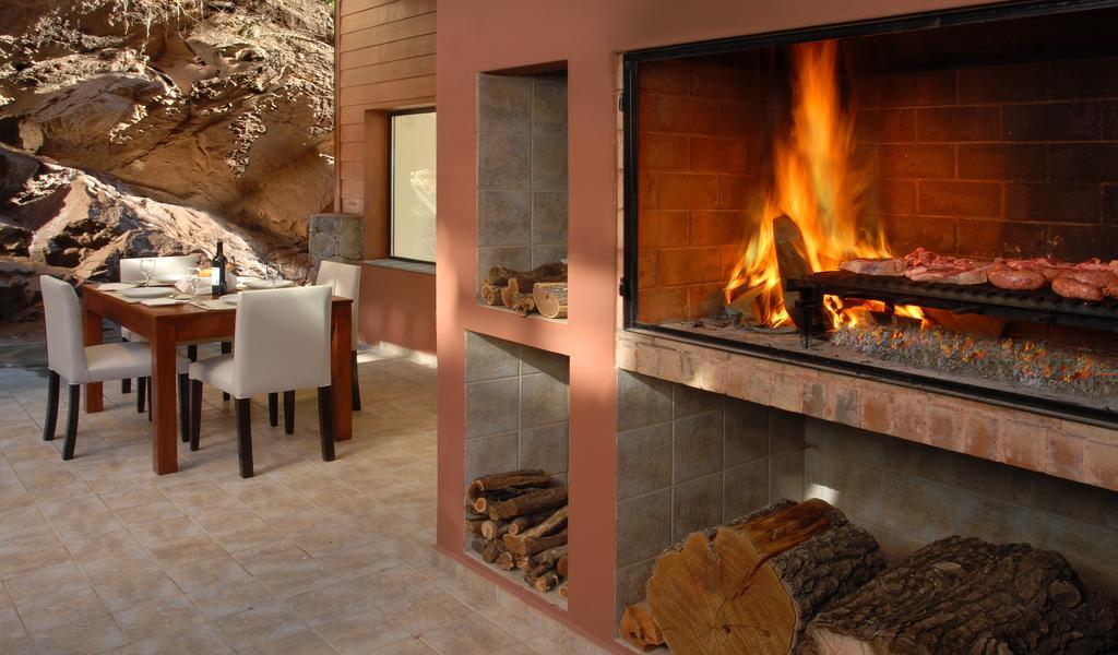 Catalonia Sur Aparts-Spa San Carlos de Bariloche Exterior photo