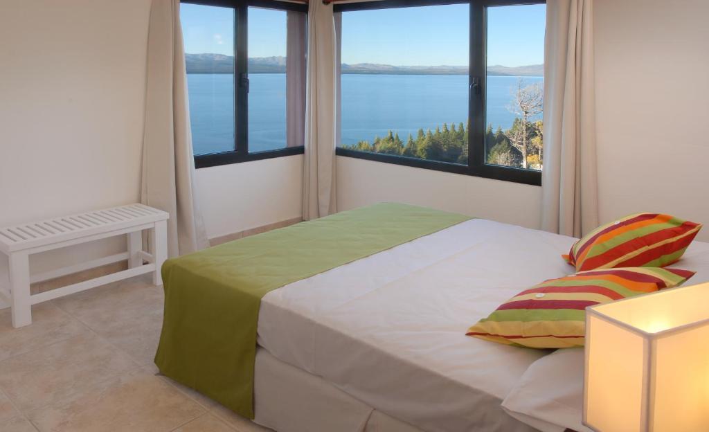 Catalonia Sur Aparts-Spa San Carlos de Bariloche Room photo