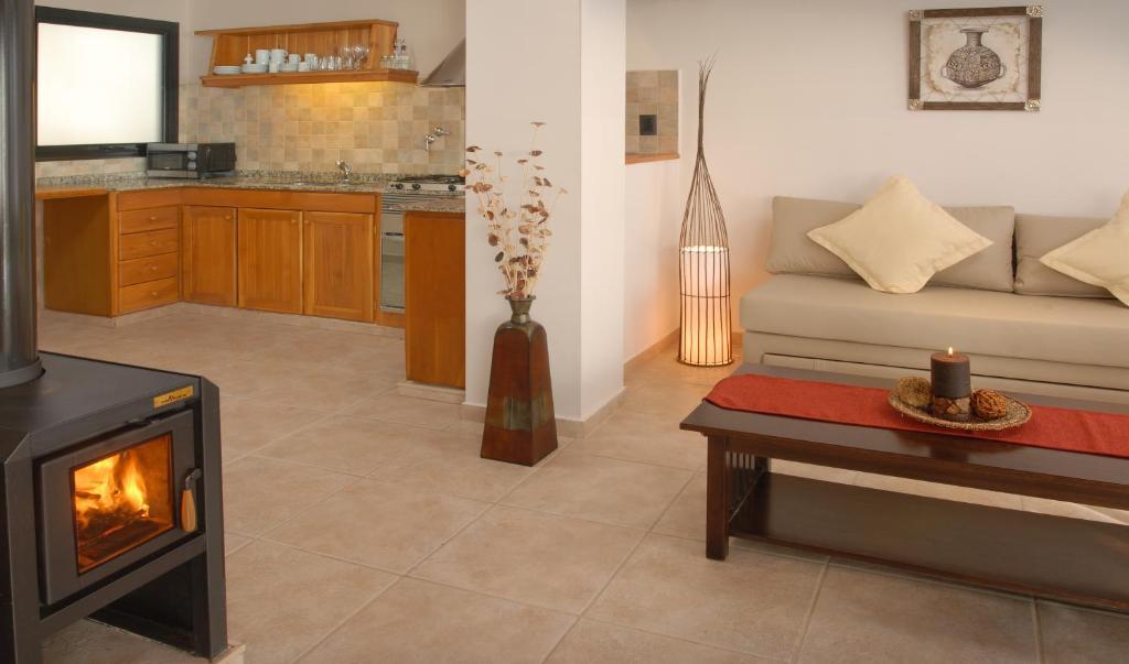 Catalonia Sur Aparts-Spa San Carlos de Bariloche Room photo